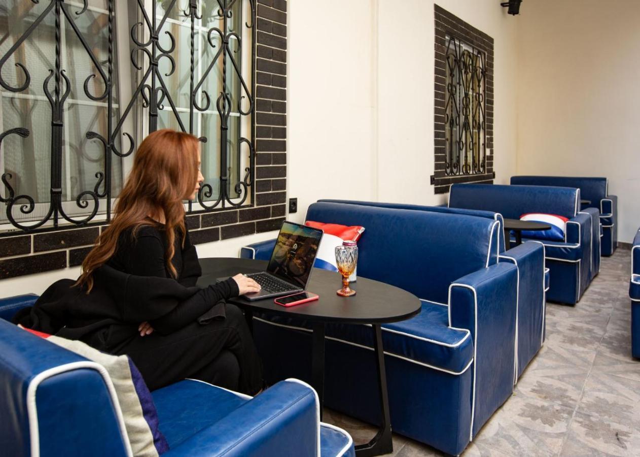 La Casa Hotel Ереван Экстерьер фото